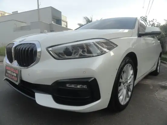 BMW-118i-2019