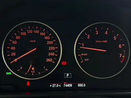 BMW-118i-2014