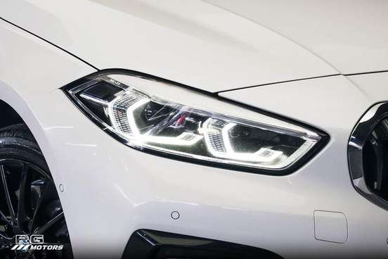 BMW-118i-2019