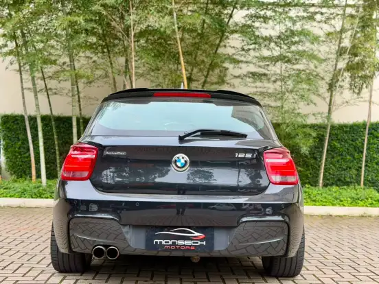 BMW-125i-2.0 M SPORT 16V FLEX 4P AUTOMÁTICO BMW-125i-2015