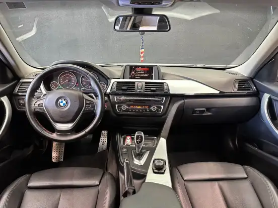 BMW-320i-2.0 16V TURBO ACTIVE FLEX 4P AUTOMÁTICO BMW-320i-2015
