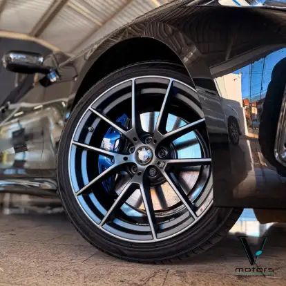 BMW-320i-2024