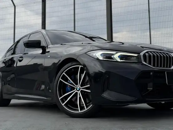 BMW-320i-2.0 16V TURBO FLEX M SPORT AUTOMÁTICO BMW-320i-2023
