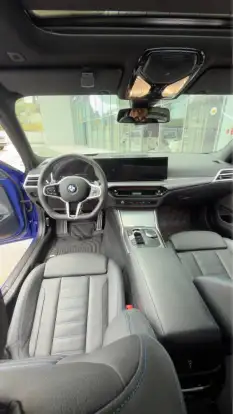 BMW-320i-2024
