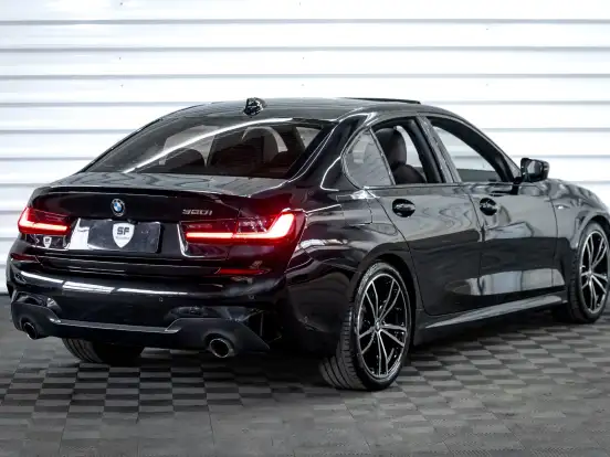 BMW-320i-2.0 16V TURBO FLEX M SPORT AUTOMÁTICO BMW-320i-2021