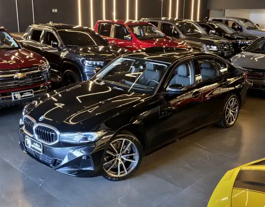 BMW-320i-2023