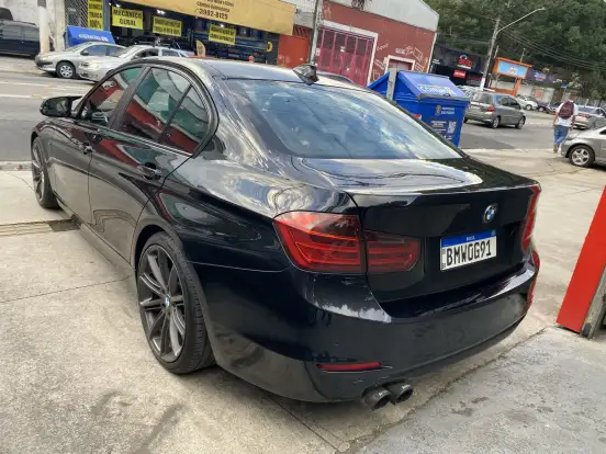 BMW-320i-2.0 16V TURBO GASOLINA 4P AUTOMÁTICO BMW-320i-2012
