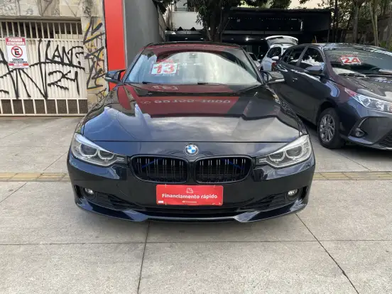 BMW-320i-2012