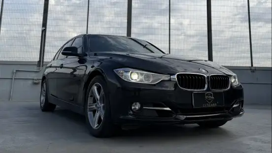 BMW-320i-2015