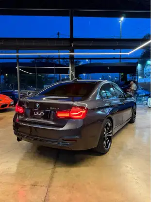 BMW-320i-2018