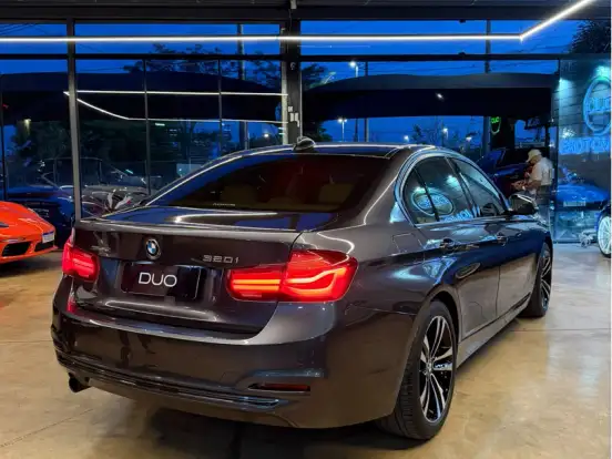 BMW-320i-2.0 SPORT 16V TURBO ACTIVE FLEX 4P AUTOMÁTICO BMW-320i-2018