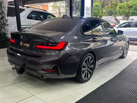 BMW-320i-2.0 16V TURBO FLEX GP AUTOMÁTICO BMW-320i-2022