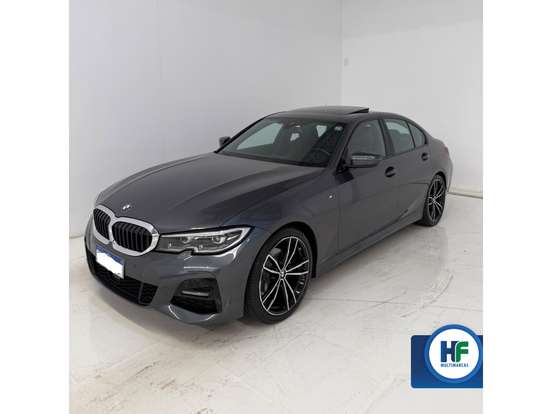 BMW-320i-2021