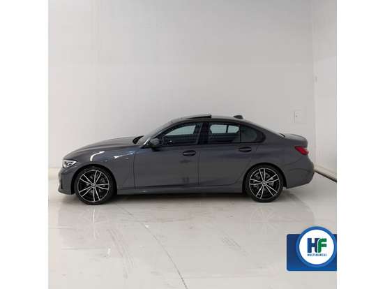 BMW-320i-2021