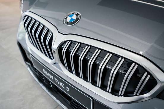 BMW-320i-2026