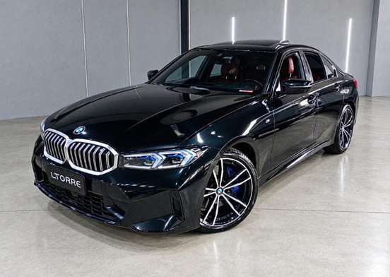 BMW-320i-2023