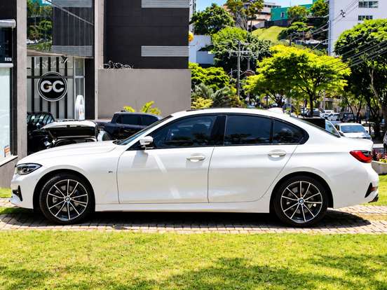 BMW-320i-2.0 16V TURBO FLEX SPORT GP AUTOMÁTICO BMW-320i-2022