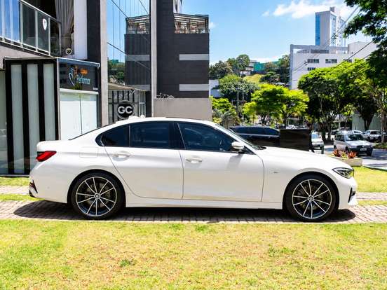 BMW-320i-2.0 16V TURBO FLEX SPORT GP AUTOMÁTICO BMW-320i-2022