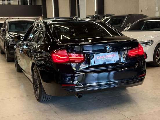 BMW-320i-2017