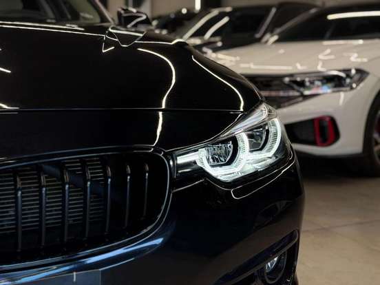 BMW-320i-2.0 SPORT 16V TURBO ACTIVE FLEX 4P AUTOMÁTICO BMW-320i-2017