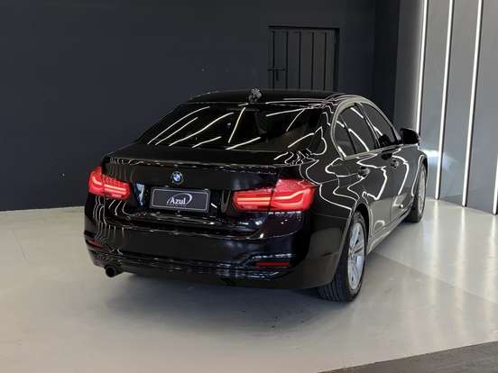 BMW-320i-2016