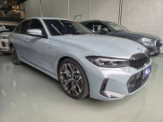 BMW 330e 2.0 16V TURBO HÍBRIDO M SPORT AUTOMÁTICO