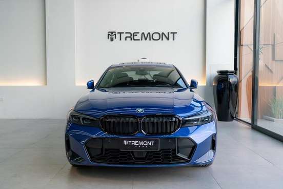 BMW-330e-2022