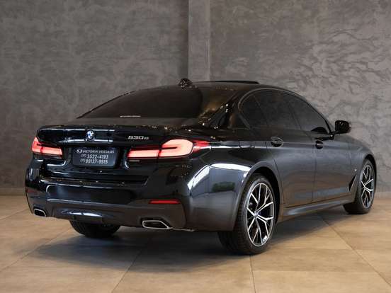 BMW-530e-2.0 16V TWINPOWER HÍBRIDO M SPORT AUTOMÁTICO BMW-530e-2021
