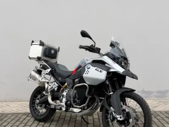 BMW-F 900 GS ADVENTURE BMW-F 900 GS ADVENTURE-2025