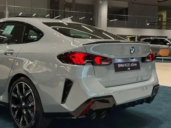 BMW-M 235i-2025