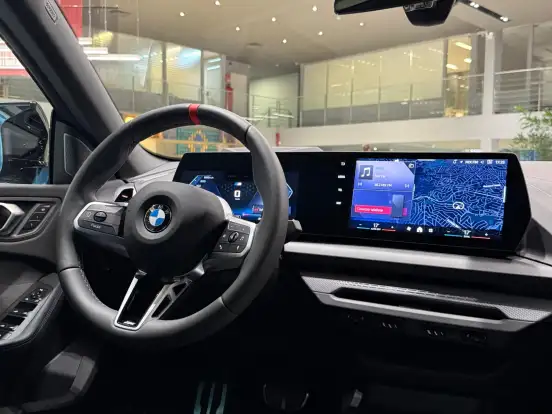 BMW-M 235i-2025