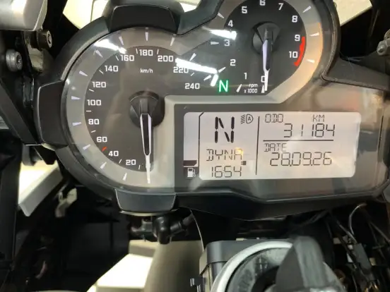 BMW-R 1200 GS ADVENTURE BMW-R 1200 GS ADVENTURE-2015