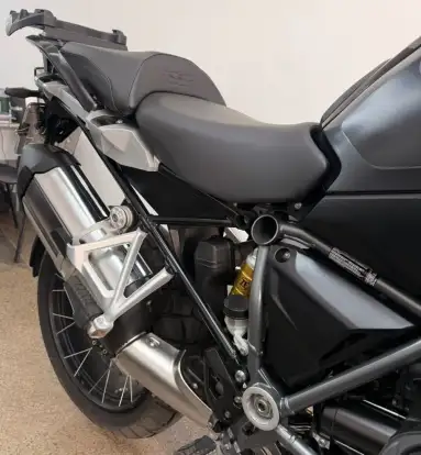 BMW-R 1250 GS PREMIUM TRIPLE BLACK-2023