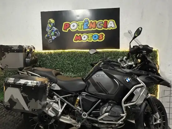 BMW-R 1250 RT TRIPLE BLACK BMW-R 1250 RT TRIPLE BLACK-2021