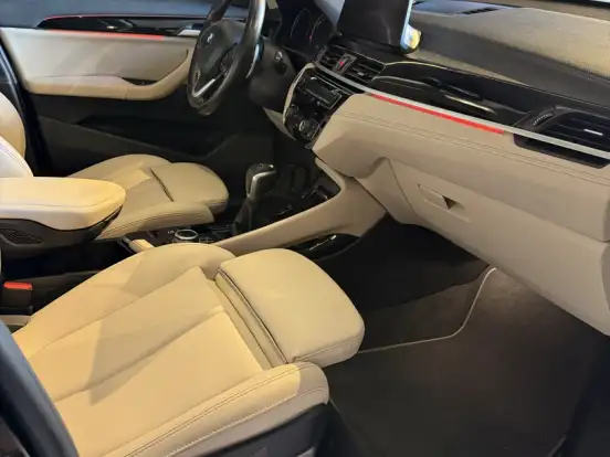 BMW-X1-2.0 16V TURBO ACTIVEFLEX SDRIVE20I 4P AUTOMÁTICO BMW-X1-2020
