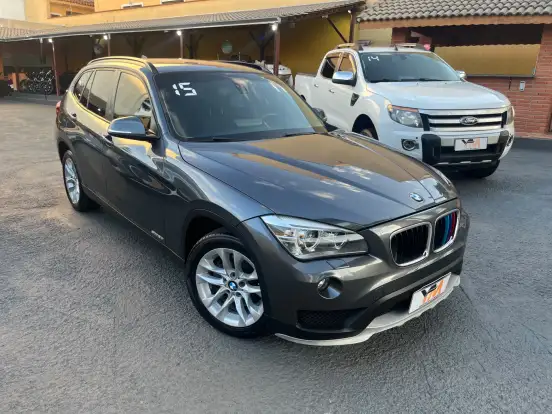 BMW-X1-2015