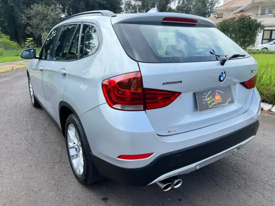 BMW-X1-2.0 16V TURBO ACTIVEFLEX SDRIVE20I X-LINE 4P AUTOMÁTICO BMW-X1-2015