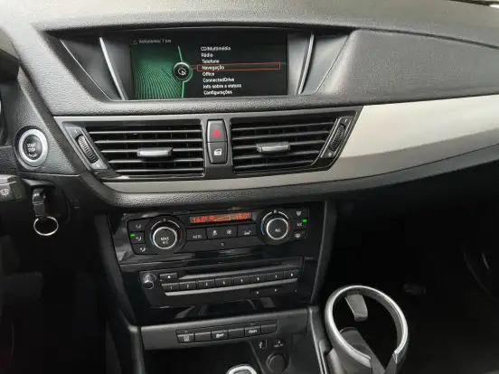 BMW-X1-2.0 16V TURBO ACTIVEFLEX SDRIVE20I X-LINE 4P AUTOMÁTICO BMW-X1-2015