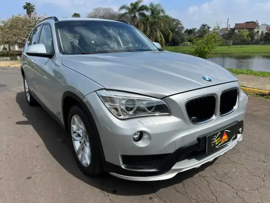 BMW-X1-2.0 16V TURBO ACTIVEFLEX SDRIVE20I X-LINE 4P AUTOMÁTICO BMW-X1-2015