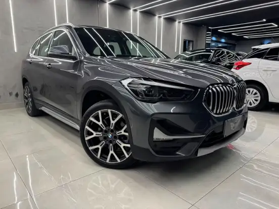 BMW-X1-2022