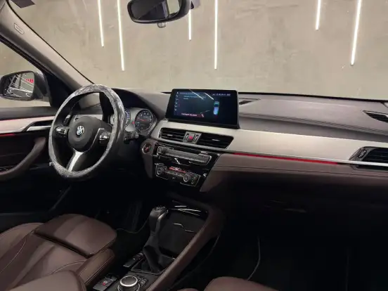 BMW-X1-2.0 16V TURBO ACTIVEFLEX SDRIVE20I X-LINE 4P AUTOMÁTICO BMW-X1-2022