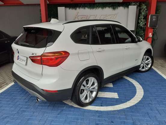 BMW-X1-2017