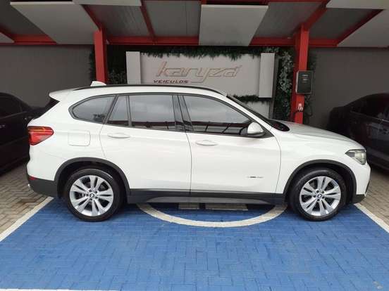 BMW-X1-2.0 16V TURBO ACTIVEFLEX SDRIVE20I 4P AUTOMÁTICO BMW-X1-2017