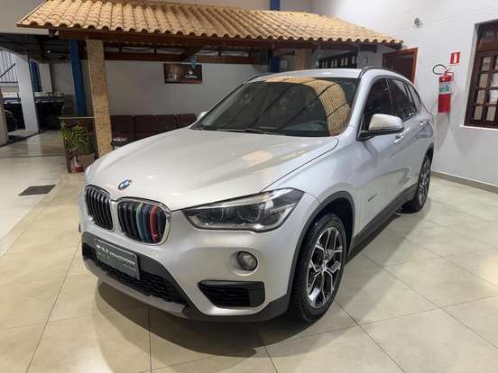 BMW-X1-2.0 16V TURBO ACTIVEFLEX SDRIVE20I 4P AUTOMÁTICO BMW-X1-2017