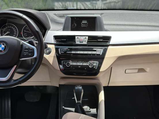 BMW-X1-2017