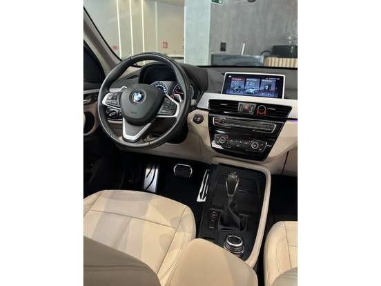 BMW-X1-2.0 16V TURBO ACTIVEFLEX SDRIVE20I 4P AUTOMÁTICO BMW-X1-2019
