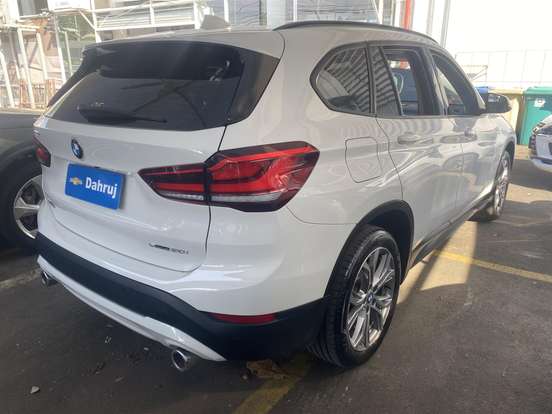 BMW-X1-2.0 16V TURBO ACTIVEFLEX SDRIVE20I 4P AUTOMÁTICO BMW-X1-2020
