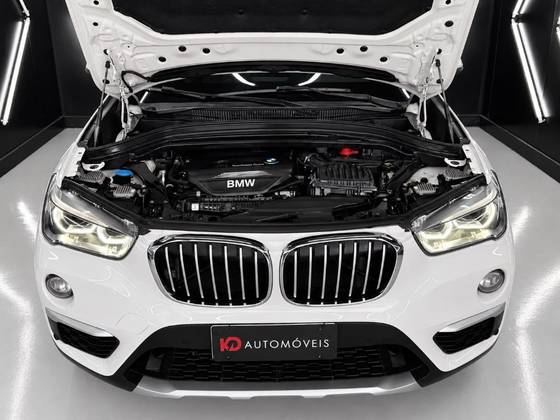BMW X1 2.0 16V Turbo Activeflex Sdrive20I 4P Automático