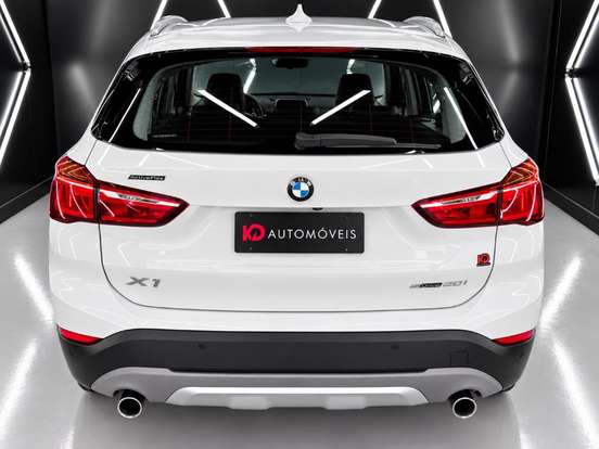 BMW-X1-2.0 16V TURBO ACTIVEFLEX SDRIVE20I 4P AUTOMÁTICO BMW-X1-2019