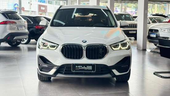 BMW-X1-2021
